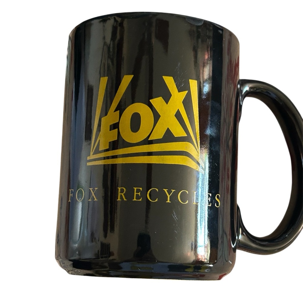 Fox Recycles Mug